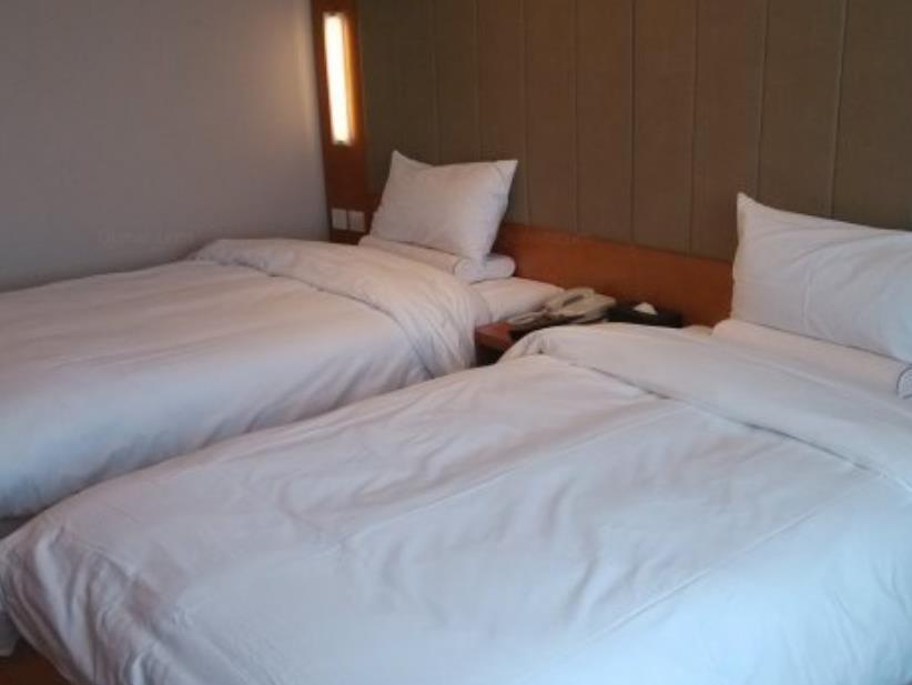 Ji Hotel Urumqi Hongshan Branch Esterno foto